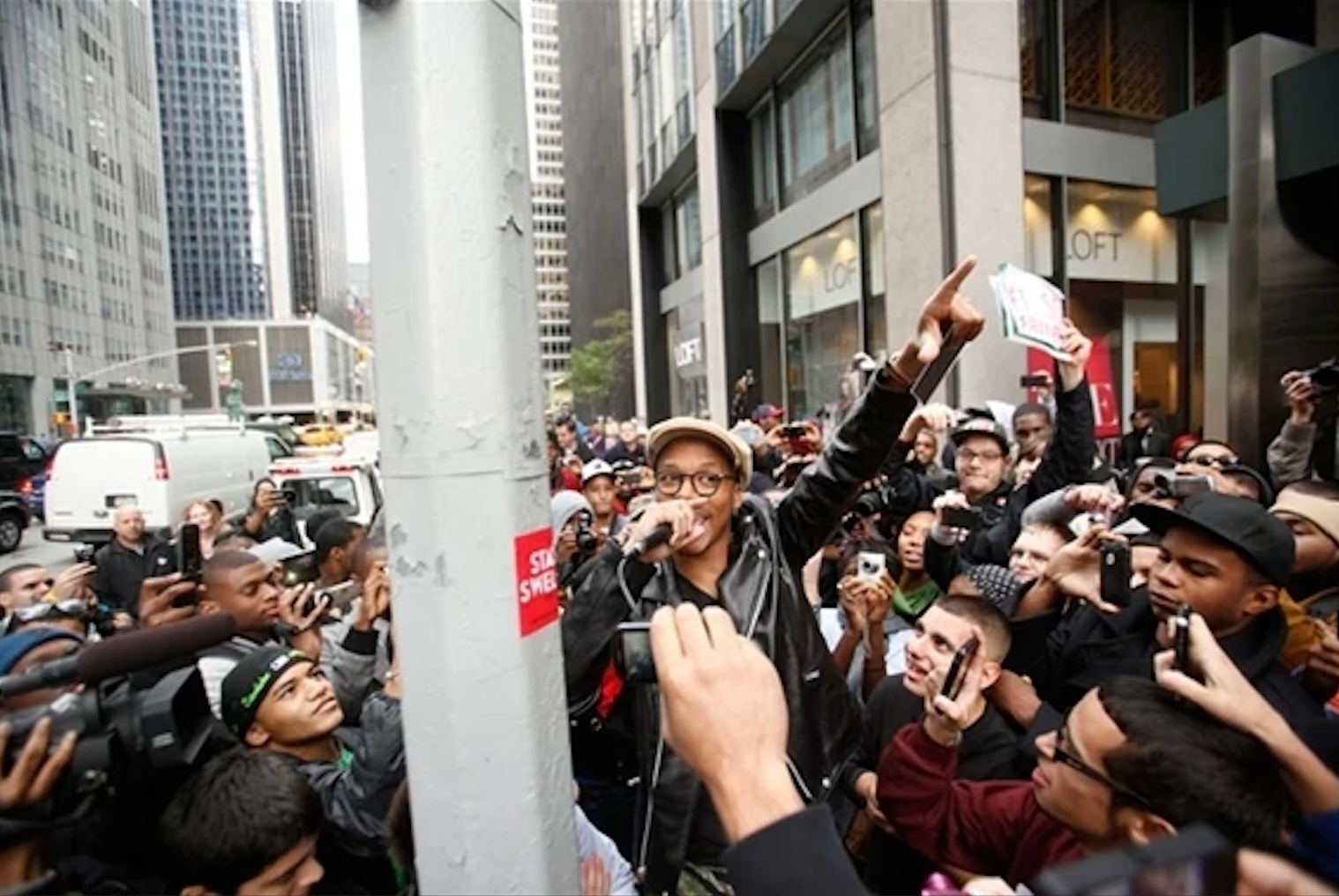 Lupe Fiasco and fans protest Atlantic Records. Via Writing for Digital Media Wiki